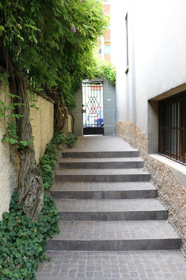 Gambara Guests House Hotel Milan Exterior photo
